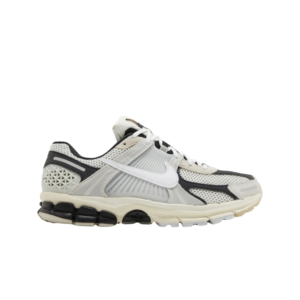 Nike Vomero 5 Supersonic