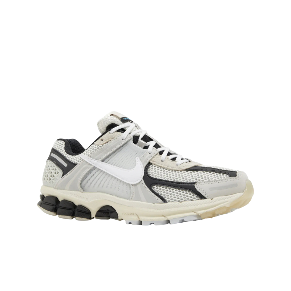 Nike Vomero 5 Supersonic